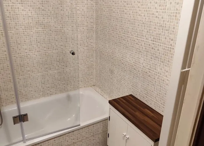 2 Slaapkamer Vlak Aan Zee * 오스텐드